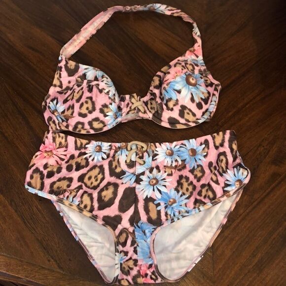 COPY - NWOT Pink leopard bikini never worn body g… - Picture 1 of 1